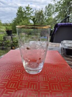 RETRO SKLENIČKY KOMPLETNÍ BALENÍ, MORAVSKÉ SKLÁRNY