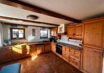 Selská kuchyně z masivu se spotřebiči,6434