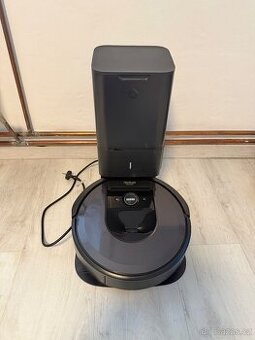 iRobot Roomba i7