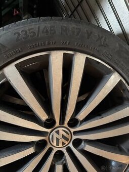 Letní pneu 235/45 R17