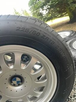 ALU DISKY BMW s pneu Kumho