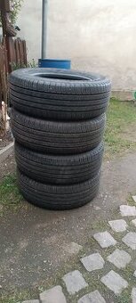 Letní pneu 215/65 R16