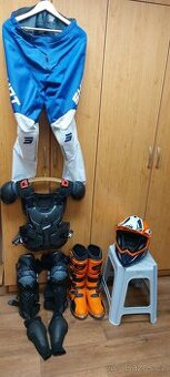Motocross vybavení pro chlapce 15 až 18 let výška 170 až 180