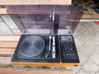 gramofon Tesla Litovel model NZC 160