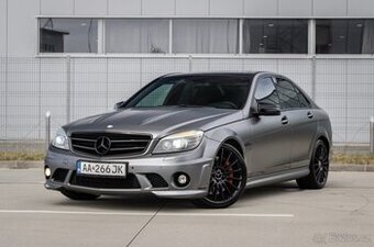 Mercedes-Benz C trieda Sedan 63 AMG, 336kW, A7