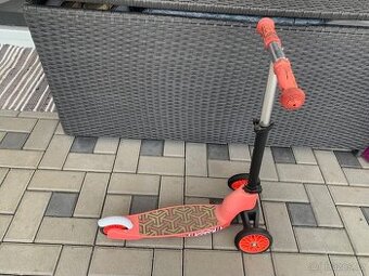 Dětské tříkolová koloběžka