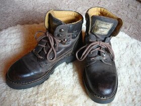 Kožené kotníkové boty