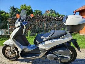 Piaggio Beverly 350 abs