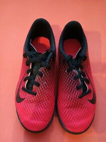 Fotbalové boty (turfy) zn. Nike vel. 34 - NOVE
