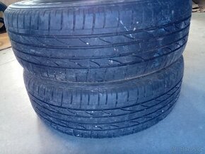 2 kusy letních pneu Bridgestone rozměr 215/65 R 17