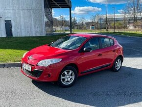 Prodám Renault Megane 1.6, 2010, 92 000 Km, nová stk