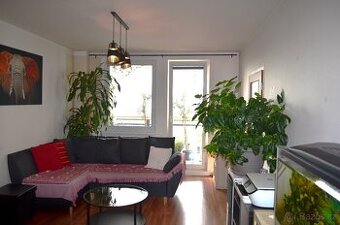 Prodej bytu 3+1 + lodžie, DV, 71m2, Praha 4 – Modřany