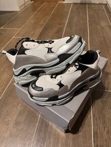 Balenciaga Triple S