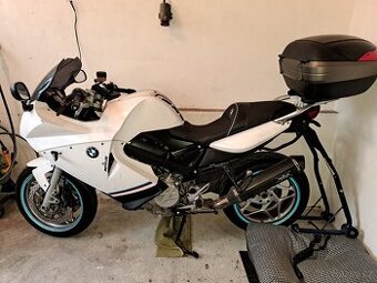 BMW F 800 ST SLEVA
