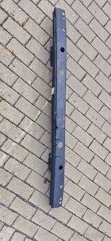 Vyztuha zadniho narazniku vw transporter t67H