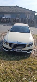 Prodám Mercedes E200 110 KW 150 KS, automat 9G