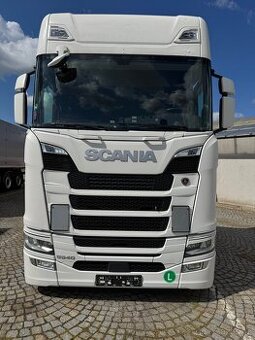 SCANIA S450