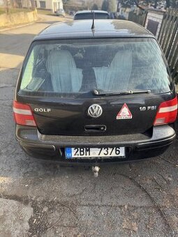 Náhradní díly Vw golf 4 1.6 TSI