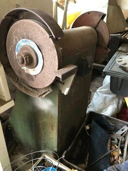 Bruska 8000 Kč - 1