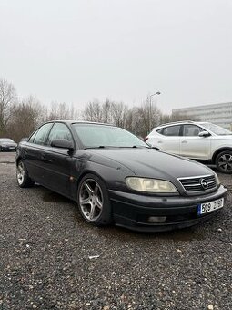 Opel Omega 3.0 V6