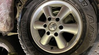 Alu kola 265/70 R16 z Toyoty Hilux - 1