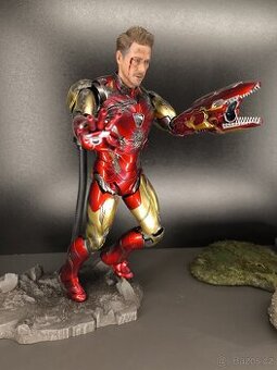 Hot toys