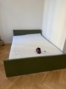 Postel matrace a rošt