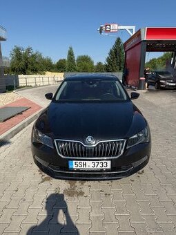 Škoda Superb 2.0 TDi 140kw L&K, pano, nová STK