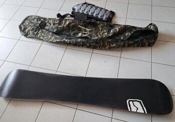 snowboard, vak a páteřák