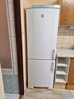 Kombinovaná lednice Electrolux
