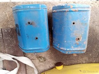 Jawa 50 pionýr Mustang typ.23  Kastlík na nářadí , box.