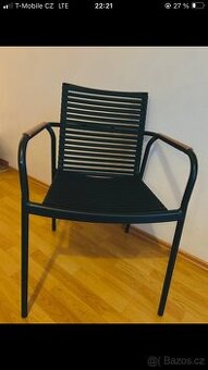 Zahradní nebo balkonová židle