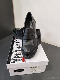 dámské kožené kotníkové boty

