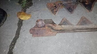 Prodám lišty do sekaček