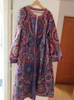 Barevný plášť, podzimní kabát, župan..