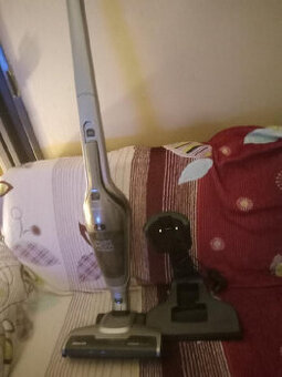 Tyčový aku vysavač Sencor, 2v1, bezsáčkový - 1