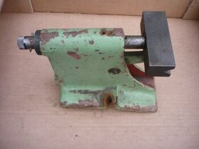 luneta / opěra na brusku  na kulato TOS 2U