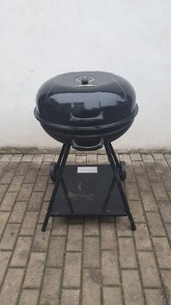 Zahradní gril Caranga na dřevěné uhlí