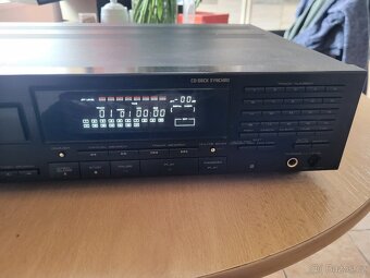 Prodám CD přehrávač PIONEER PD7500