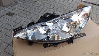 Prodám přední levé světlo na Peugeot 207.