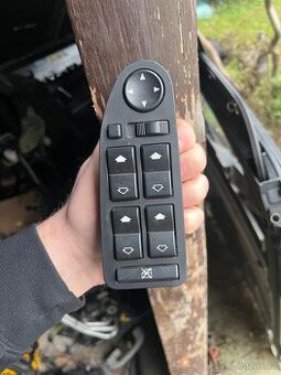 BMW e38 39 ovladač na stahování oken