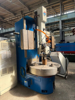 svislý soustruh TOS HULIN SKJ 12 CNC