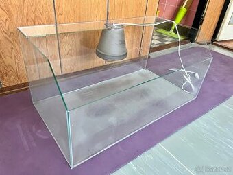 Terárium pro želvu včetně stínítka 75x40x36,5