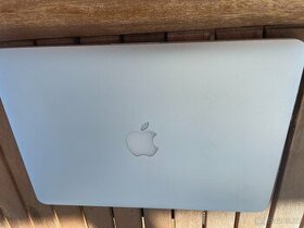 Macbook pro 13 / i7 / 8GB RAM / 256 GB SSD - 1