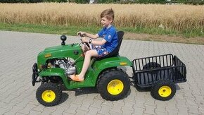 Dětský čtyřtaktní zahradní traktor s přívěsem 110c - 1