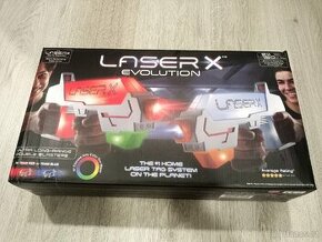Laser X sada pro 2 hráče - dosah 150 metrů