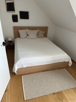 Nábytek série MALM, postel 160x200, komody