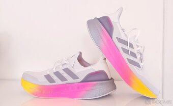 Adidas Ultraboost 5X zbrusu nové vel.UK 12,5