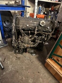 Motor Fiat Punto I. 1.7TD 176A5000 - 1