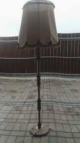 Stará funkční retro lampa